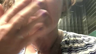 Desperate Cougar Does a Massive Pee in Dallas as Part of Her ‘pissing Around the World’ Collection!