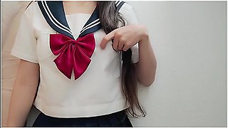 快楽に身をよしるこの日本人の女の子にはオーカスムか多すきる