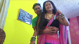 Sexy bhabhi ke room me jaake piche se pakad ke chod diya