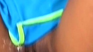 Dildo toy pleasures for amateur asian pussy