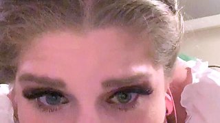 Love Chat Big Boobs Brunette Masturbating For Cam