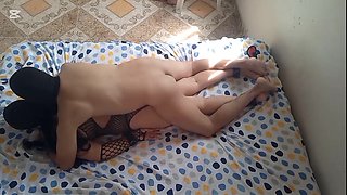 Uber-sexy gf deep-throating pouch inhale