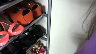 Amateur hottie solo masturbation