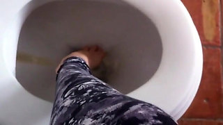 Pee!! Wanna See My Wet Pussy?