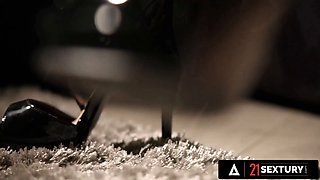 21 sextury - Francys Belle's booty booty-plug taunt ends in hard ass destroy