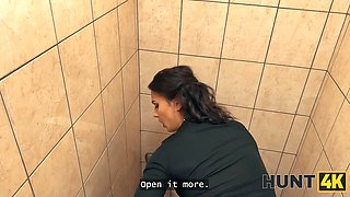 Hunt4k. his stocks are fallen while your boner is rising in my pussy