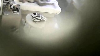 Horny fat arab housewife fingered on amateur hidden cam