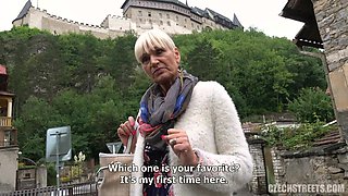 Czech Streets 113 Tour guide from Karlstejn