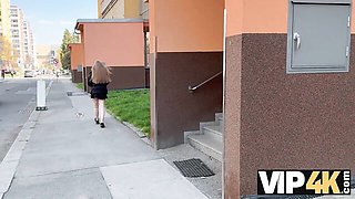 Natural Stanley Johnson - natural tits trailer - VIP 4K