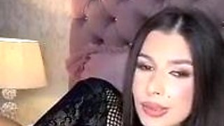 Brunette seductress working her big boobs and hot ass