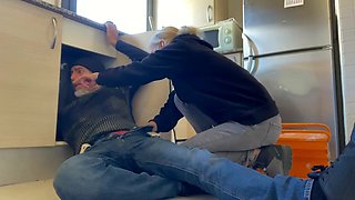 Blond mommy Gives Plumber A sweet Blowjob