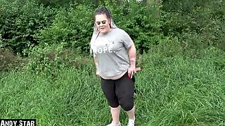 Curvy Teen Anastasia Gets Outdoor Fuck & Creampie Because She Needed to Pee