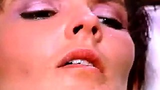 Blonde tight pussy babe solo toy fun in glamour masturbation