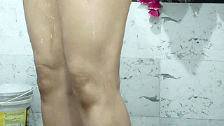 Hot Bath Back Side Priya Bhabi