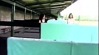 amateur milf remsym squirting on live webcam