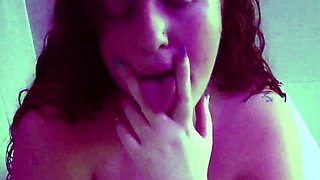 Love Chat Big Boobs Brunette Masturbating For Cam
