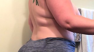 Big boobs milf masturbates with her dildo