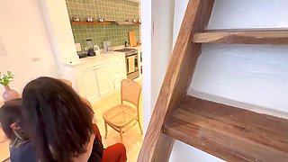 Mi chica de limpieza me da lastima por eso me la follo