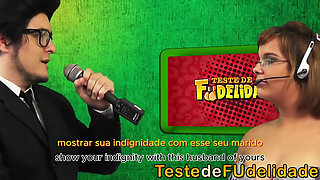 Lawyer Married Cheats Wife with Two Cats