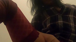 I'm Already Very Wet, Do U Want to Feel It?