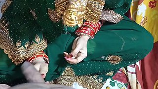 Indian Bhabhi Lalita Singh Hardcore Fucking - Anal, Blowjob & Cum in Mouth