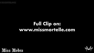 Double Foot Worship & Facesitting Fetish with German Femdom Mistress Medea Mortelle