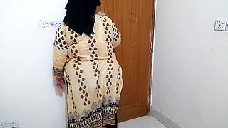 Punjabi Hindu Bhabhi Is Fucked by a Guy While Cleaning the Home - Newly Married Indian Bhabhi (hindi Clear Audio)