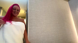 Fresh Out of the Shower Blowjob