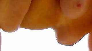 Cameraman fucks curvy mature Dickxy anal while shooting on the beach