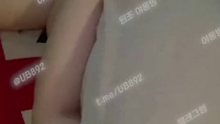 3433 Sex Twitter Live I saw this bitch who had her first experience in middle school 3 while watching it live lol Korean Tele YOUB892