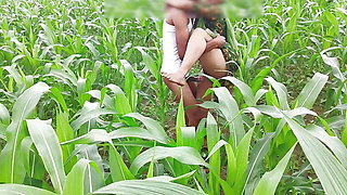 Bhabhi ko devar ka kala mota lund aaya lisand, corn field me bhabhi ki chudai outdoor Hindi audio