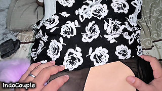 Istri nakal indonesia ngajarin seks anal bareng pacarnya yang doyan selingkuh sama pacarnya Cewek sange ini dicrot di dalam sama