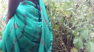 Indian Desi Bhabhi and Young Boy Forest Jungle Sex Videos in Hindi - Collage Girl Sex