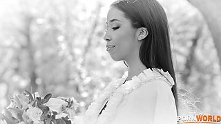 Cheating Bride To Be Lia Lin Gets Pussy Filled With Big Dick Photographer's Assistant GP2514