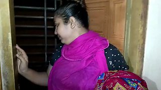 Bangladeshi Stepdad Fucks His Hot Stepdaughter in 4K - Desi Outdoor Sex