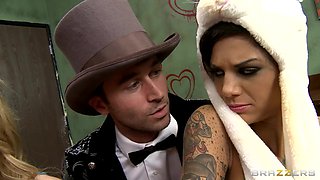 Wonderland Part 2 With James Deen, Lexi Belle, Christy Mack, Bonnie Rotten, Gia Dimarco - Brazzers