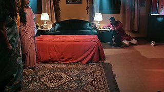 Tiny Indian MILF Naomi Shah swallows a stiff cock