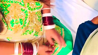 Step Sister Home Alone - Hindi Dirty Talk Blowjob & Tight Pussy Sex - Desi Homemade