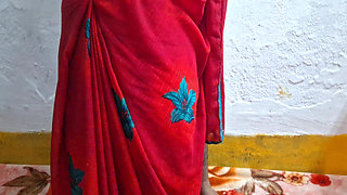 Red Saree Sister in Law Fuck by Brother in Law