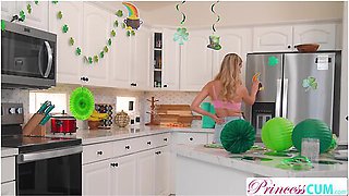 Stepsis Emily Jade Creams All Over Stepbros Cock After Seeing How Big He Is