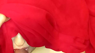 Desi Bhabhi suck his cock on her Suhagrat