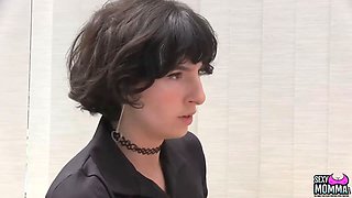 Sexy momma - kiki turns to step mummy amica for advice!