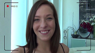 Teen Lesbians Molly Manson and Dia Del Rose Record Their First Time Together 4K