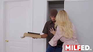 Brandi Love almost caught cheating on her hubby - milfed