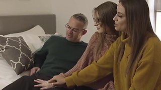 Submissive brunette teen sucking a stepfam cock to start FFM