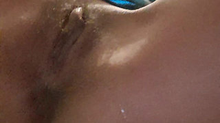 Elegant Girl, a Hell of a Girl